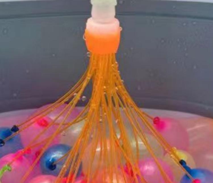 Outdoor water balloons price