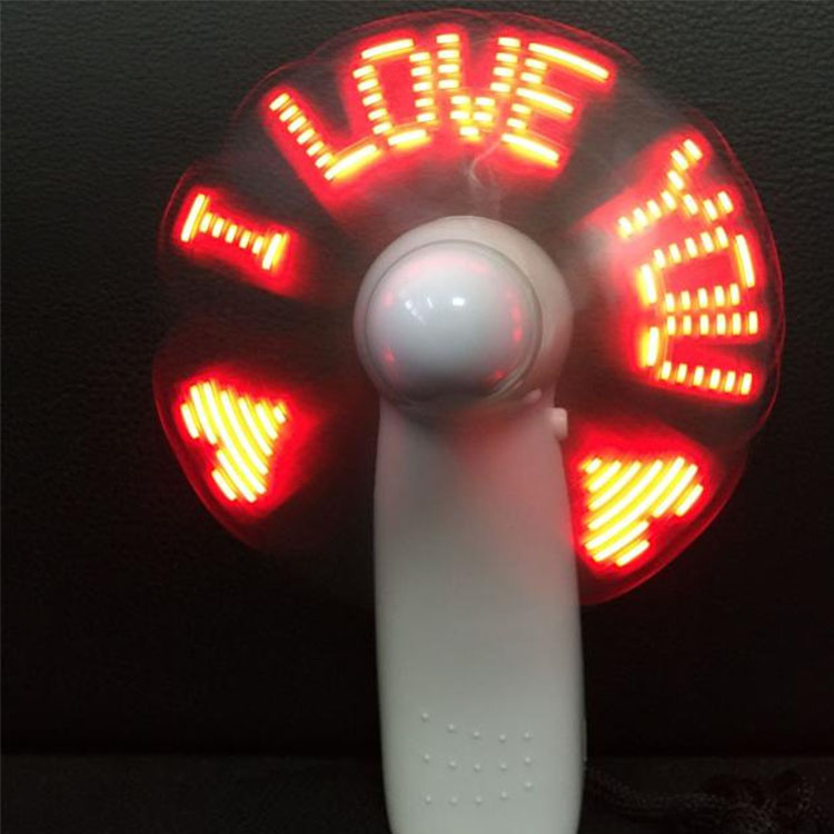 LED DIY LIGHT가 방출 된 발자국